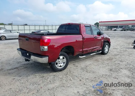 2008 Toyota Tundra Sr5 5.7L V8 z USA, uszkodzony, nr VIN 5TFRV54128X051740